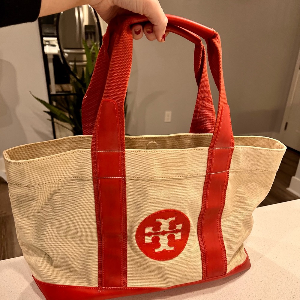 Used Tory Burch Canvas Shoulder Bag ♥️ - Picture 8 of 16